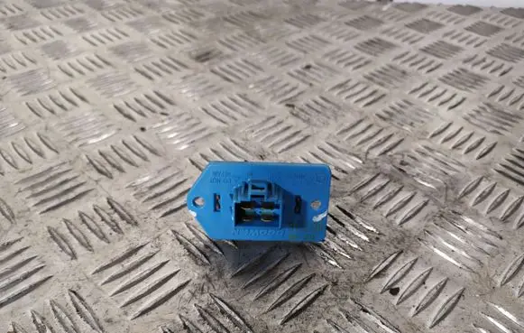 KIA Stonic Heater blower fan relay GF17MF21