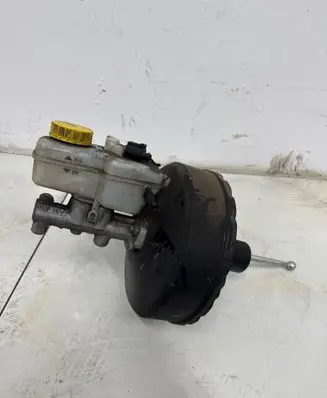 Skoda Fabia Mk2 (5J) Brake booster 