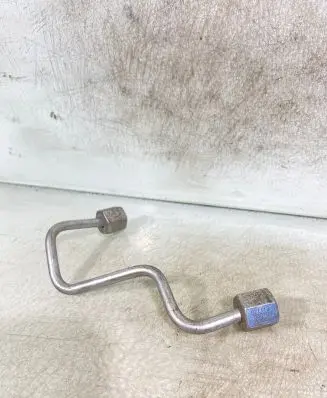 Audi A4 S4 B8 8K Fuel injector supply line/pipe U301c 071113