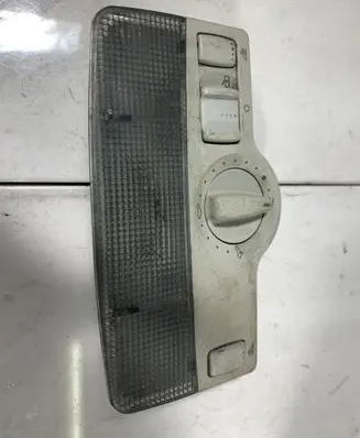 Volkswagen PASSAT B5 Front seat light 1J0947105