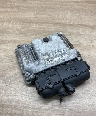 Volkswagen PASSAT B7 Engine control unit/module ECU 03L907309AE 0281017946 EDC17C46