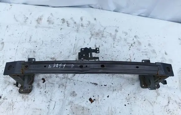 Mazda 5 Front bumper cross member