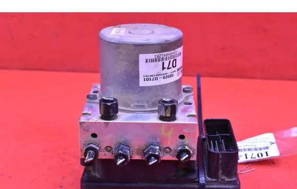 Hyundai Tucson JM ABS Pump 58920D7101