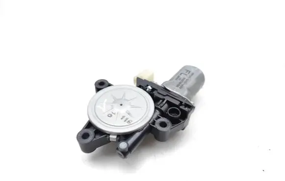 KIA Carens III Front door window regulator motor 82450-A4000 DH262100-5500