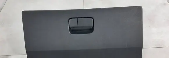 Honda CR-V Glove box