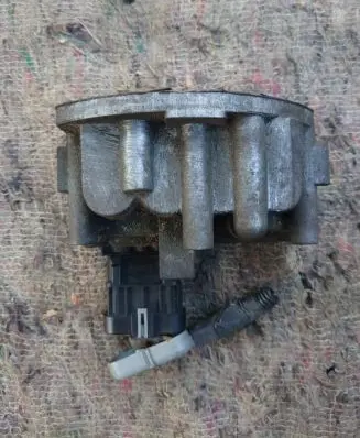 Mazda 3 I Transmission gearbox valve body 