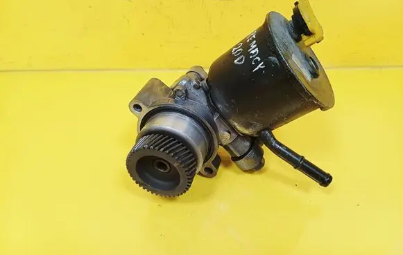 Mazda Premacy Power steering pump 