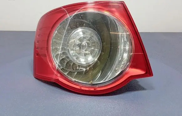 Volkswagen Jetta V Rear/tail lights 1K5945095G