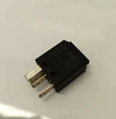 Volkswagen Phaeton Other relay 7M0951253C