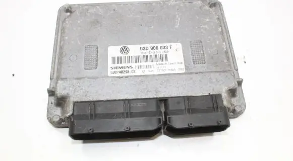 Volkswagen Polo Engine control unit/module 03D906033F