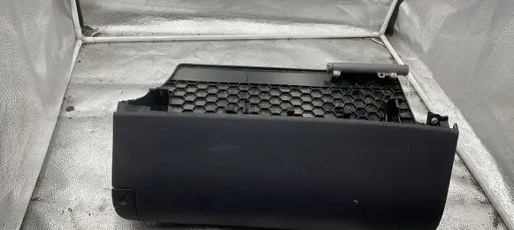 Lexus IS 220D-250-350 Glove box 8698153020 5555053030