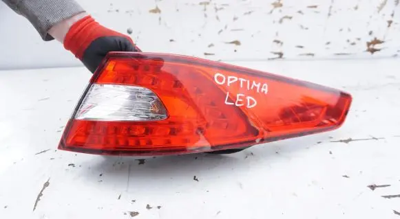 KIA Optima Rear/tail lights