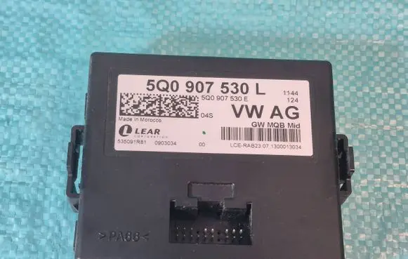 Skoda Octavia Mk3 (5E) Gateway control module 5Q0907530L 5q0907530e