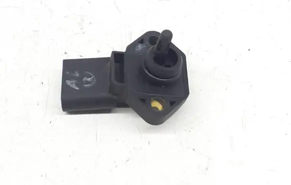Audi A6 S6 C5 4B Air pressure sensor 301208A