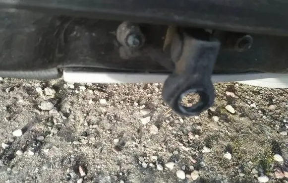 KIA Ceed Rear door check strap stopper