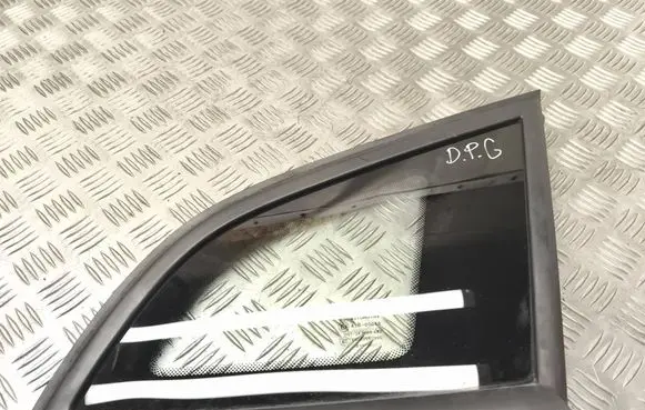 Renault Megane III Rear side window 43R00048