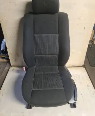 BMW 3 E46 Front driver seat 19060041 08112004