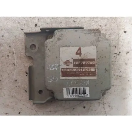 Nissan X-Trail T30 Transfer box differential control unit 41650