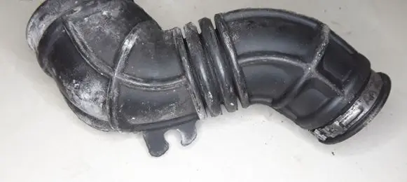 Opel Vectra B Air intake hose/pipe 9049955SF