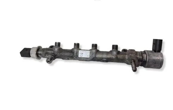 Volkswagen PASSAT B8 Fuel main line pipe 04L089G 0023019 230119