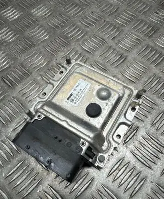 BMW X5 F15 Adblue control unit 7432799 002001000 0281032173