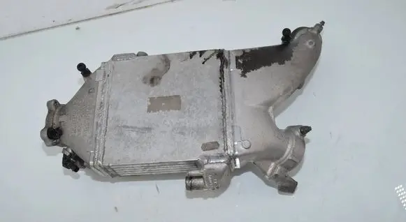 BMW 5 F10 F11 Intercooler radiator 72324850 7823886 17517823886