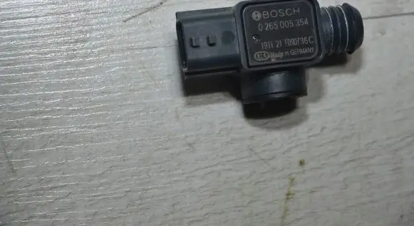 Dacia Duster II Sensor 0265005354