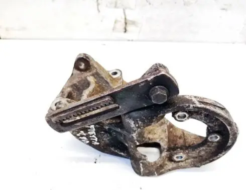Ford Fiesta Engine mounting bracket 91ff10k018af