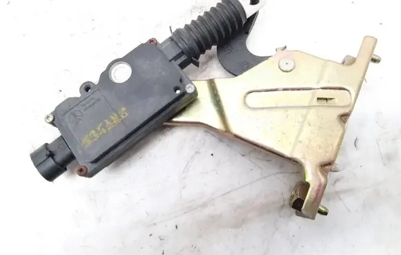 Citroen C3 Pluriel Tailgate/trunk/boot lock/catch/latch 9646044780