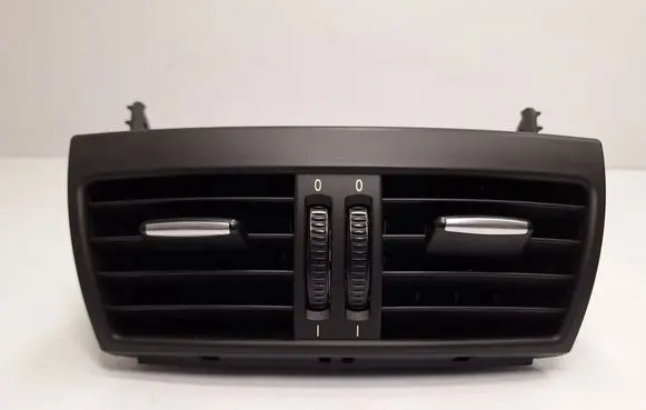 BMW X5 E70 Rear air vent grill 6954953 64226954953