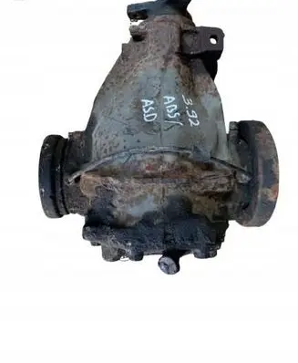 Mercedes-Benz E W124 Rear differential 1243510608