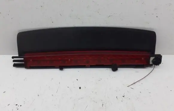 Audi A6 S6 C6 4F Third/center stoplight 4F5945097