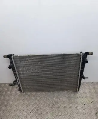 Coolant radiator