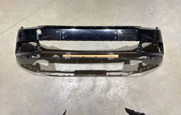 Volkswagen PASSAT B8 Front bumper 3G0807221A