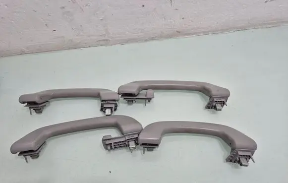 BMW 5 F10 F11 A set of handles for the ceiling 