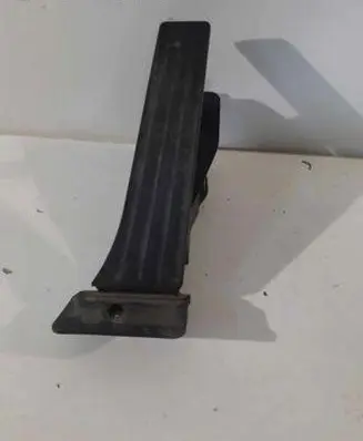 BMW iX Accelerator throttle pedal 6889823 1304223352 21490710