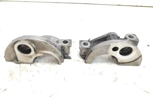 Mazda 6 Camshaft holder RF2A
