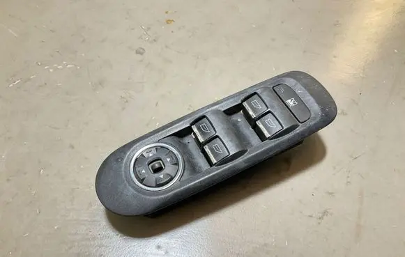 Ford Galaxy Electric window control switch 7S7T14A132AB A1501870549