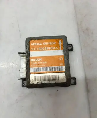 Audi A4 S4 B5 8D Airbag control unit/module 8A0959655C 0285001038