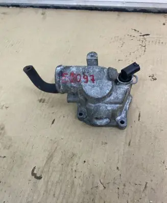 Mercedes-Benz E W210 Thermostat A0009050700 E2097