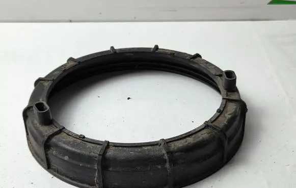 Opel Crossland X In tank fuel pump screw locking ring/nut 9633283880