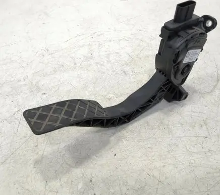 Audi A4 S4 B8 8K Accelerator throttle pedal 8K1721523A