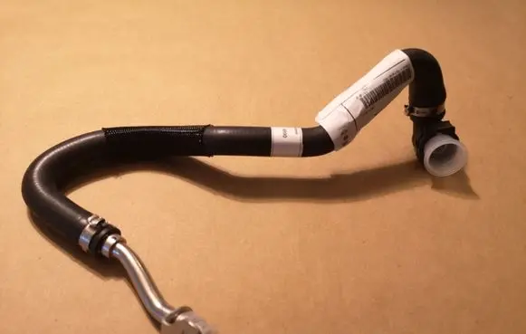 BMW 7 G11 G12 Engine coolant pipe/hose 11539896892