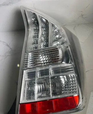 Toyota Prius (XW20) Rear/tail lights