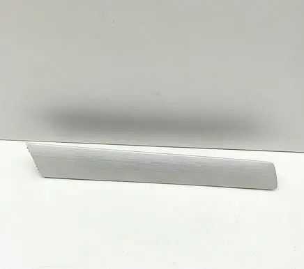 Volkswagen Touareg II Front door card panel trim 7P6867439C