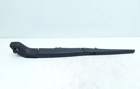 Volvo V70 Rear wiper blade 30753642