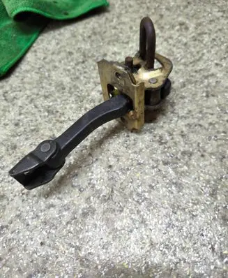 BMW 3 E46 Front door check strap stopper 51218160