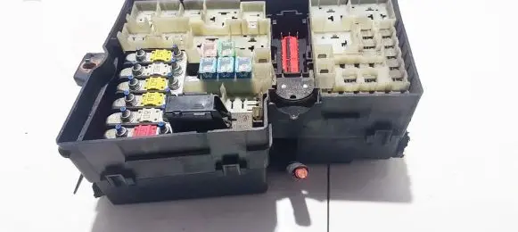 Ford Focus Fuse box set 3M5T14A067BC 3M5T-14A067-BC