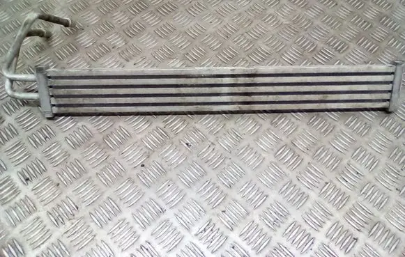 BMW 5 GT F07 Engine oil radiator 7570100