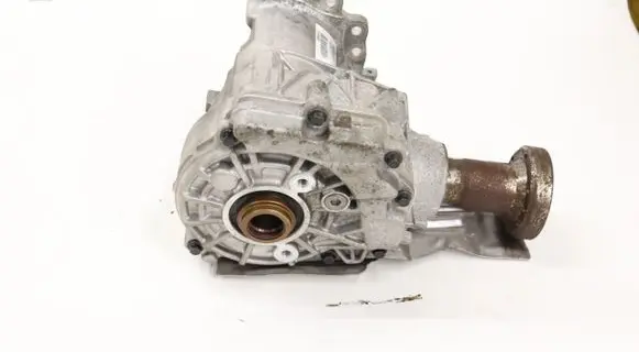 Volvo XC60 Gearbox transfer box case P32249458